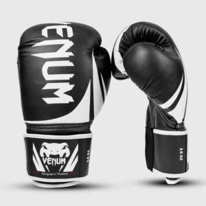 Sarung tinju boxing glove Venum Challenger 2.0 Boxing Gloves Black/White